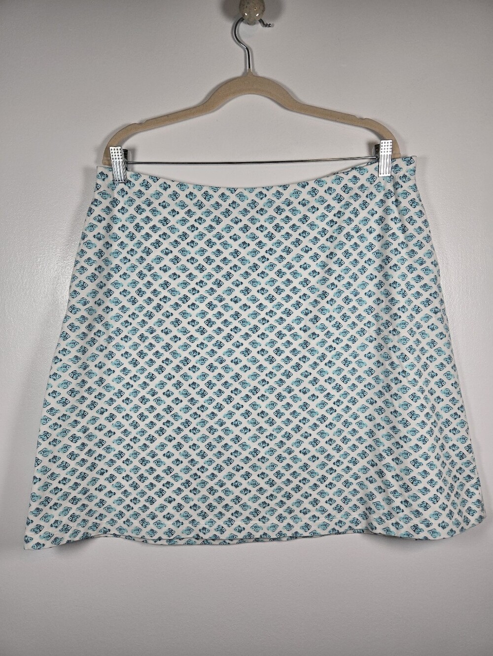 J.Jill White Blue Fish Print Pull On Knit A-Line Skirt Size Large